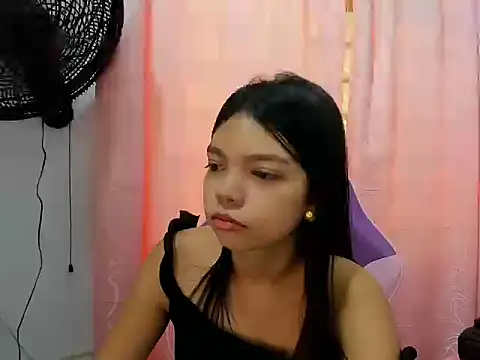 shy luna18 online show from 10, 9, 2025