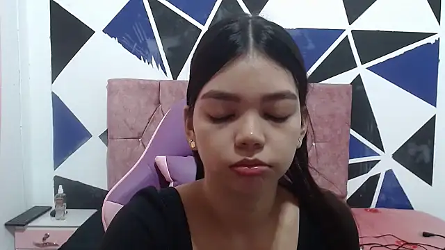 shy luna18 online show from 7, 10, 2025