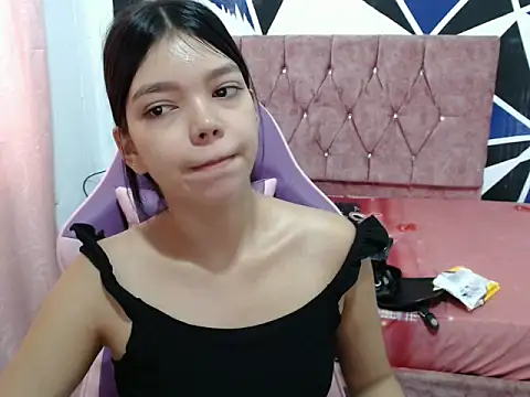 shy luna18 online show from 15, 10, 2025