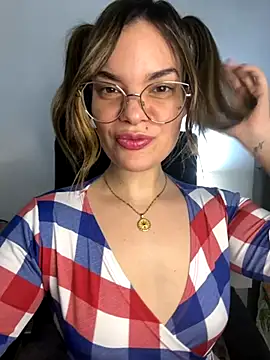 Pribaixinha online show from 1, 11, 2025