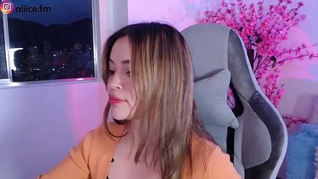 aliiceFM online show from 8, 9, 2025