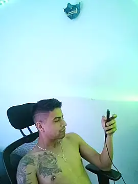 Juann-cock online show from 11, 3, 2026