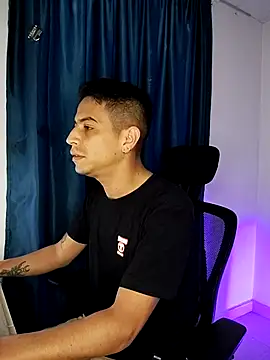 Juann-cock online show from 20, 12, 2025