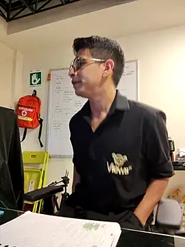 Juann-cock online show from 26, 9, 2025