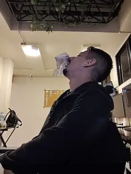 Juann-cock online show from 2, 7, 2026