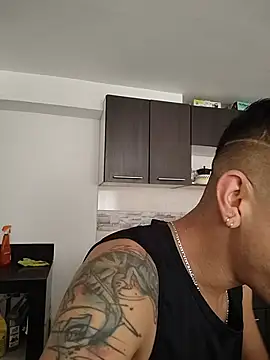 Juann-cock online show from 2, 4, 2026