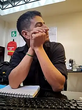 Juann-cock online show from 23, 11, 2025