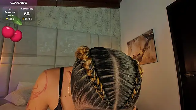 Mily Vermont online show from 27, 2, 2026