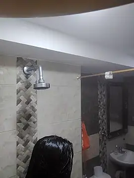 VioletxBloom online show from 28, 11, 2025