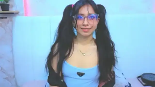 VioletxBloom online show from 7, 11, 2025