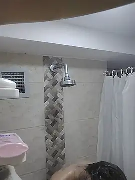 VioletxBloom online show from 1, 12, 2025