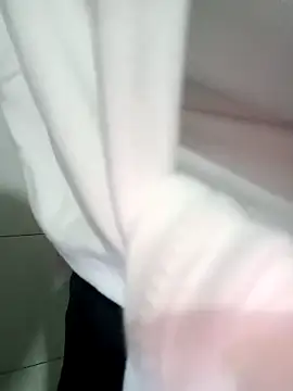 sulove xx online show from 4, 3, 2026