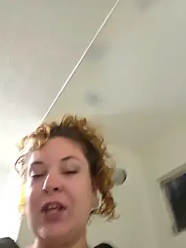 LacyLaurent online show from 31, 5, 2026