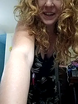 LacyLaurent online show from 4, 7, 2026