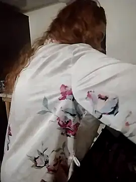 LacyLaurent online show from 25, 10, 2025