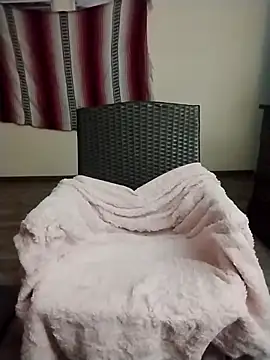 LacyLaurent online show from 26, 10, 2025