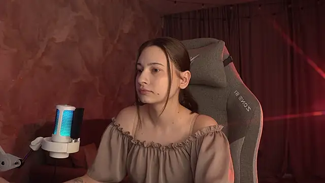 LumeNova online show from 30, 3, 2026