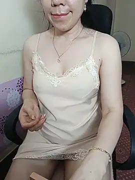 Moona heny online show from 25, 5, 2026