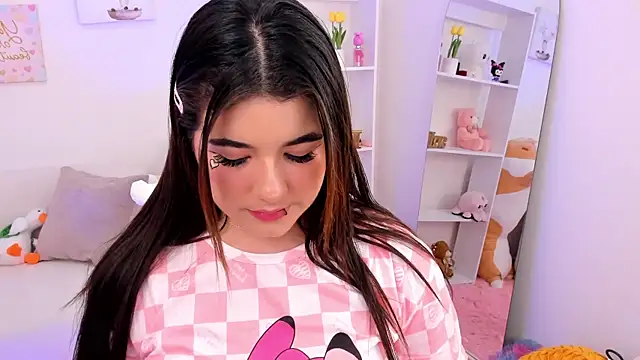 dolce antonellaa online show from 18, 9, 2025