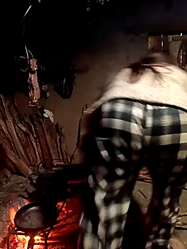 quynhkoolbae online show from 10, 2, 2026