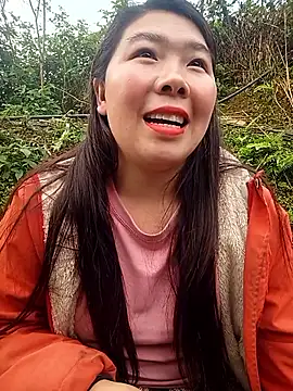 quynhkoolbae online show from 1, 3, 2026