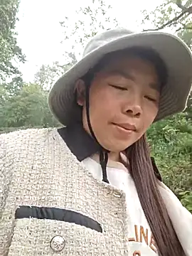 quynhkoolbae online show from 14, 4, 2026