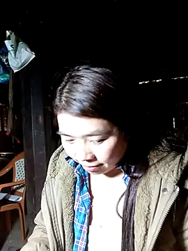 quynhkoolbae online show from 7, 11, 2025