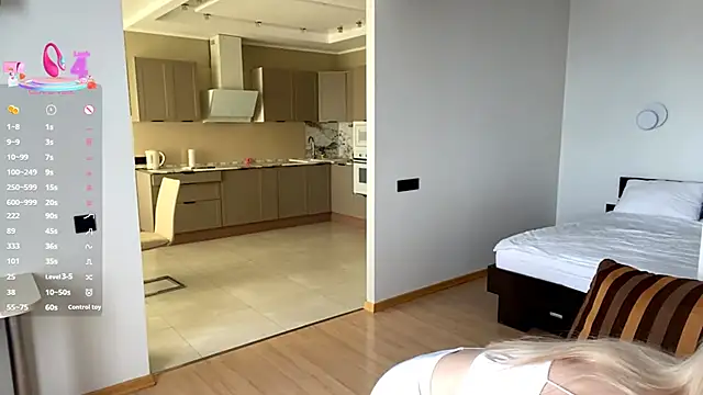 DestinyTurner online show from 12, 10, 2025