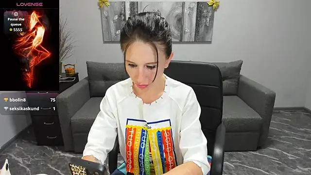 Betty Jone online show from 11, 4, 2026