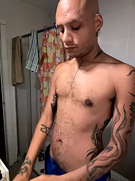 Snapshot of IskanderDemian chatting on 12, 9, 2025 IskanderDemian online show from 12, 9, 2025