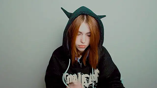 GuessMe    online show from 4, 11, 2025