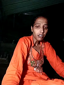 Pinki thakur 1 online show from 4, 3, 2026