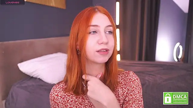 Venelopa online show from 3, 12, 2025