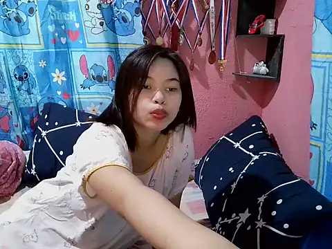 nanagrl online show from 19, 4, 2026