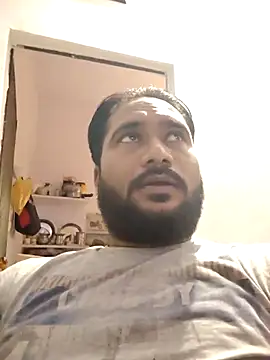 VijayLover69 online show from 5, 10, 2025