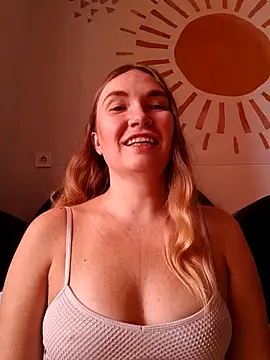 KisaVixen online show from 21, 10, 2025