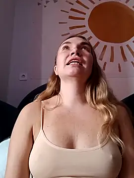 KisaVixen online show from 22, 10, 2025