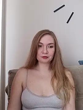 KisaVixen online show from 11, 4, 2026