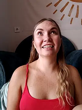 KisaVixen online show from 23, 9, 2025