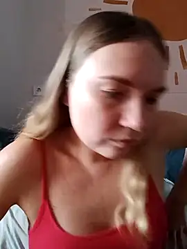 KisaVixen online show from 7, 10, 2025