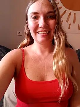 KisaVixen online show from 16, 10, 2025