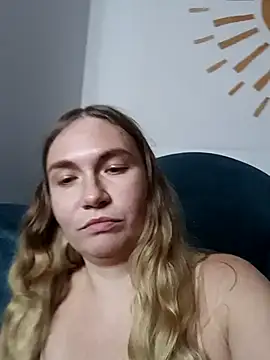 KisaVixen online show from 3, 10, 2025