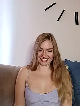 KisaVixen online show from 18, 4, 2026