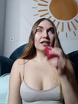 Snapshot of KisaVixen chatting on 19, 1, 2026 KisaVixen online show from 19, 1, 2026