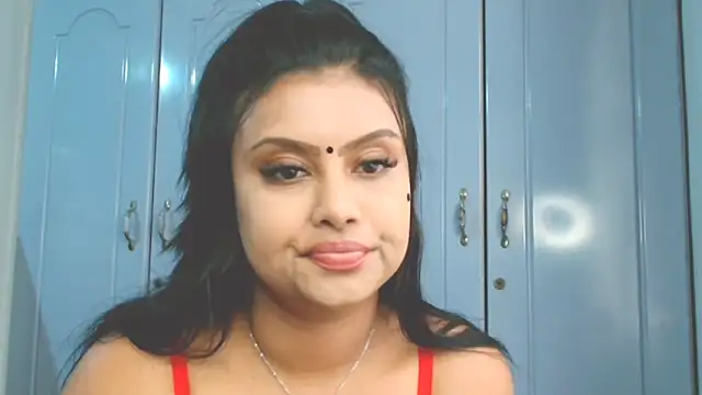 Indian GlowingMiax online show from 15, 10, 2025