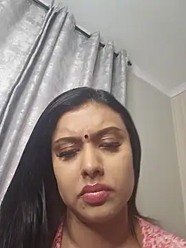 Indian GlowingMiax online show from 10, 11, 2025