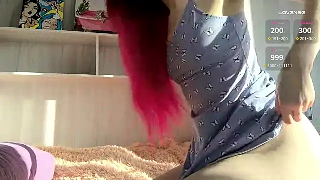 GlaydsLeveto online show from 9, 10, 2025