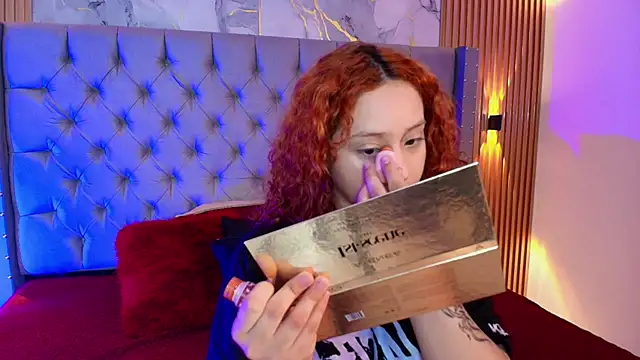 Suxan White  online show from 13, 1, 2026