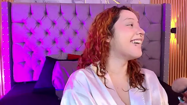 Suxan White  online show from 18, 3, 2026