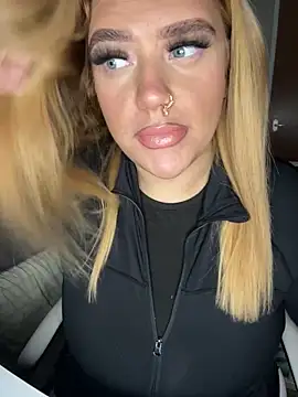 MysteriousMylaX online show from 3, 11, 2025